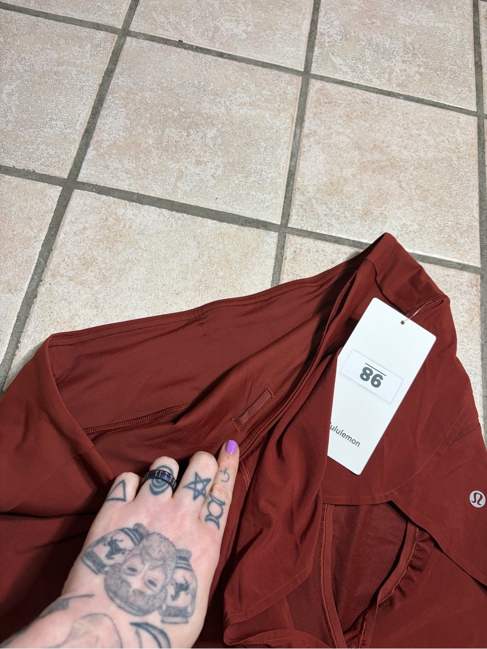 NWT Lululemon Speed Up High-Rise Short *2.5" Updated Mesh Vent Cranberry Charm L - Picture 6 of 8